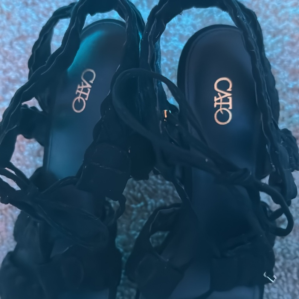 Cato Heels - Picture 3 of 4